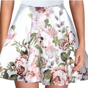 City Studio Womens Juniors Floral Print Skirt